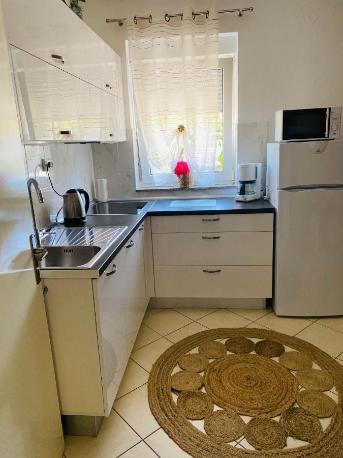 Villa Chiara Vodice Exterior photo